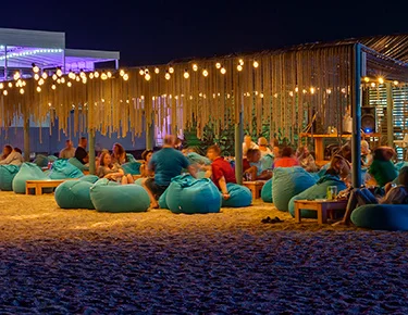 https://akvilon-krym.ru/wp-content/uploads/2026/01/night_beach_small1.webp